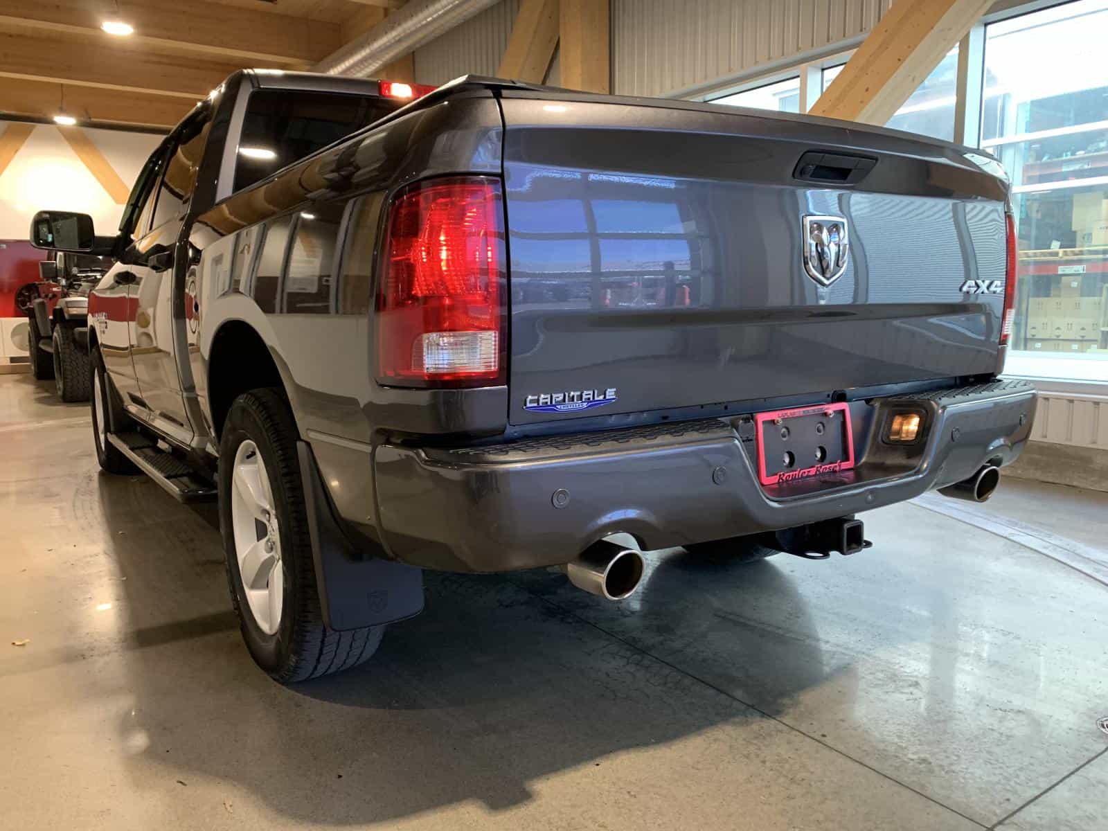 2022 RAM 1500 Classic Express - Image 2