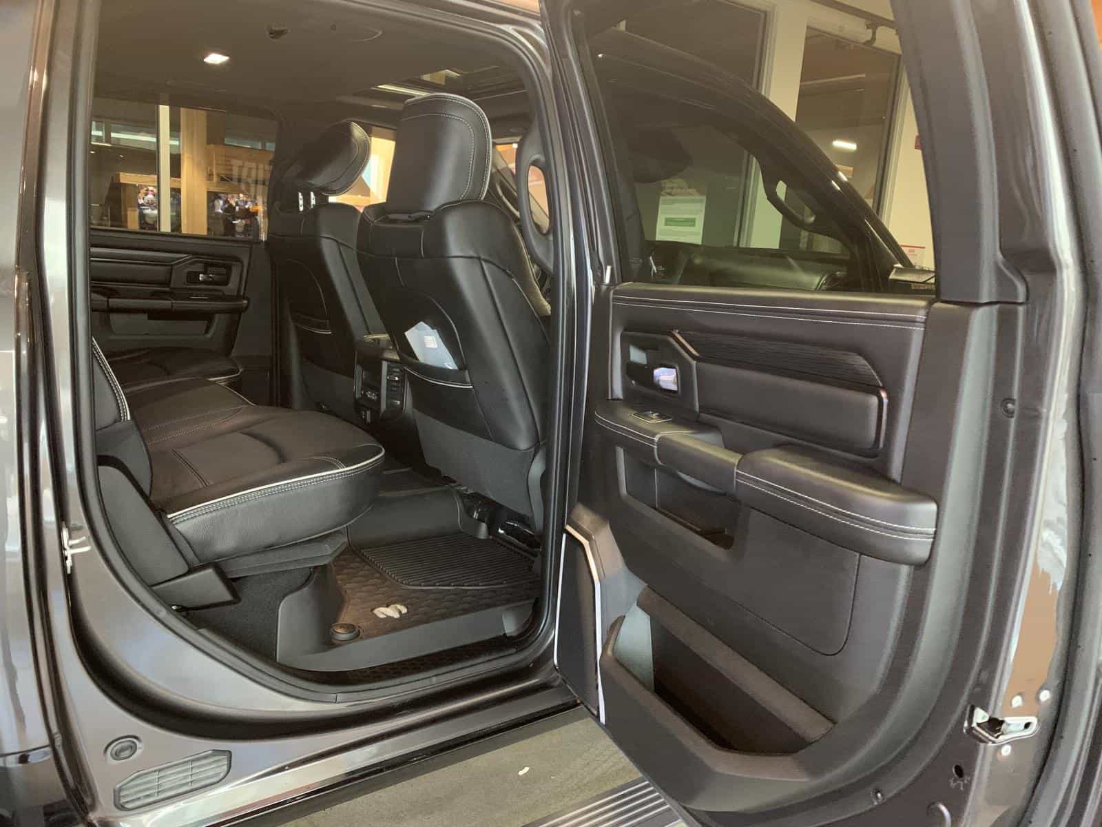 2024 RAM 2500 Rebel - Image 10