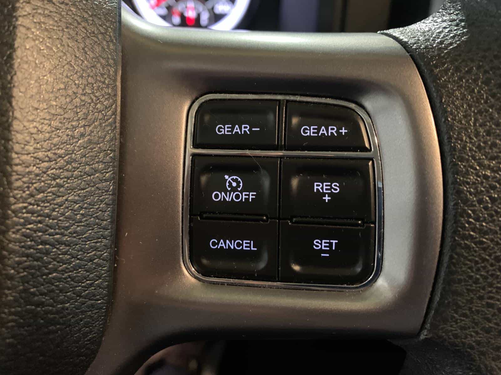 2023 RAM 1500 Classic SLT - Image 19