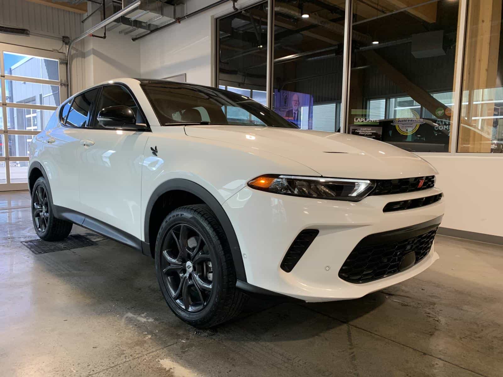 2024 Dodge Hornet GT - Image 5