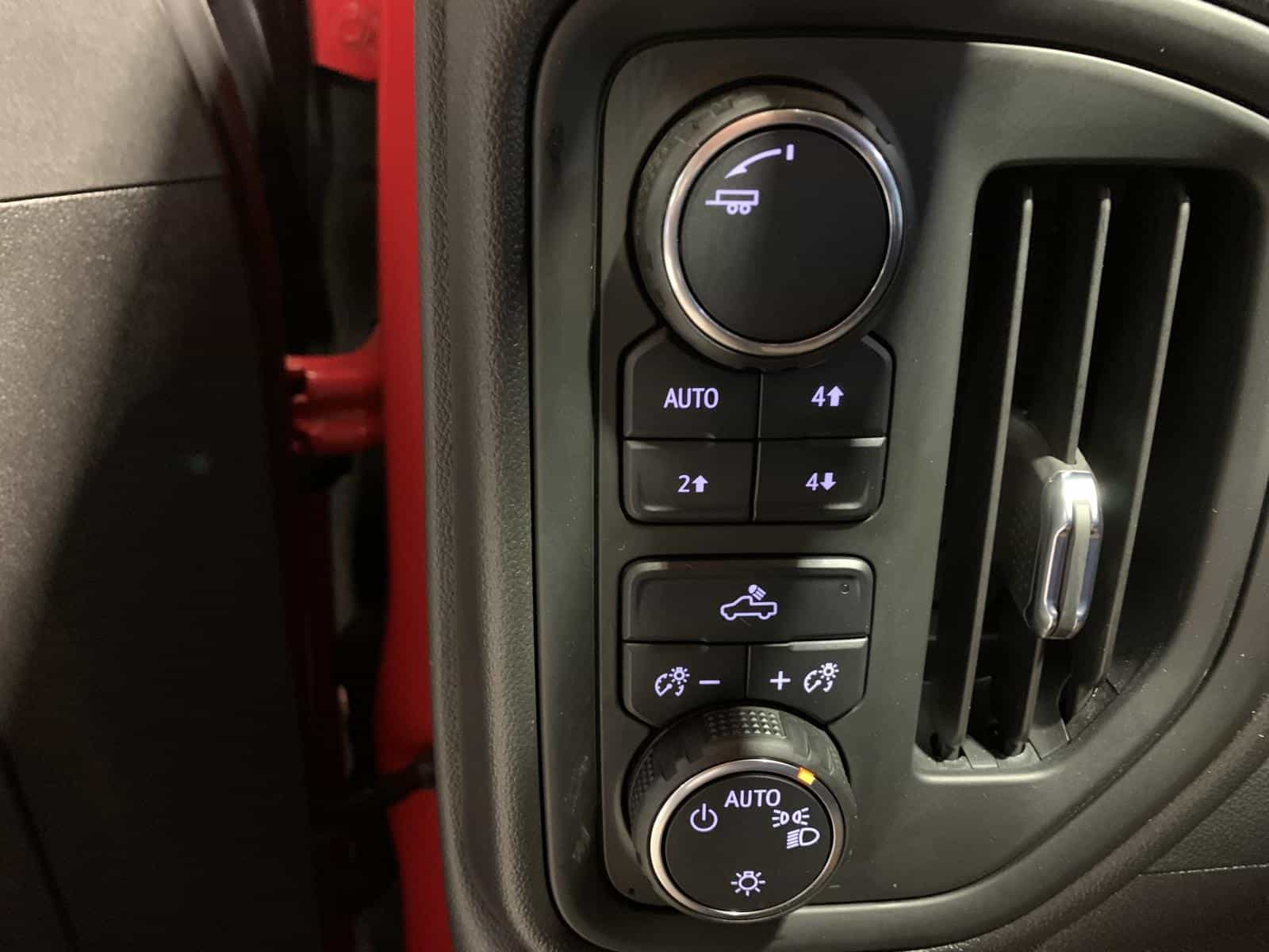 2024 Chevrolet Silverado K1500 Trail Cus Custom Trail Boss - Image 21