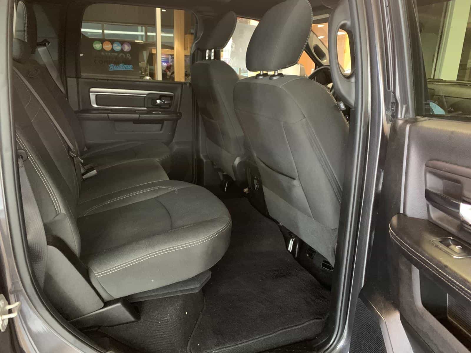 2023 RAM 1500 Class Warlock - Image 9