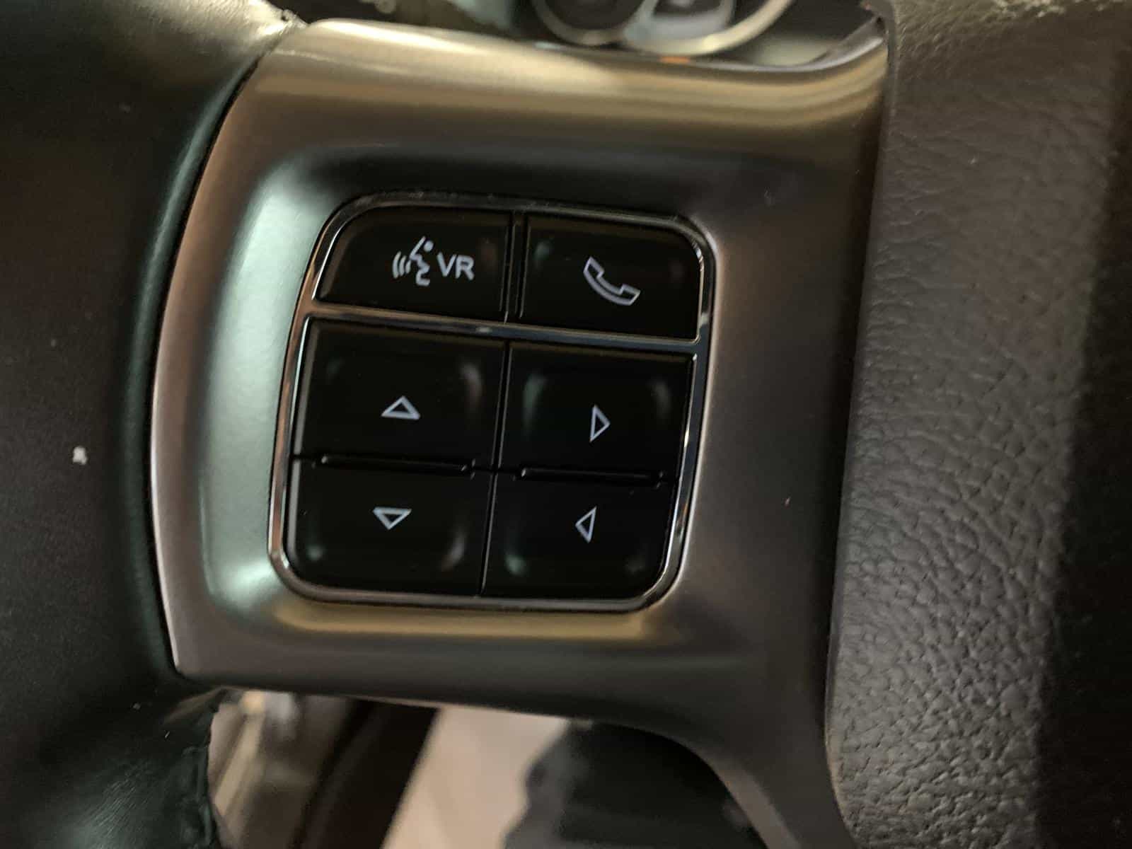 2023 RAM 1500 Class Warlock - Image 18