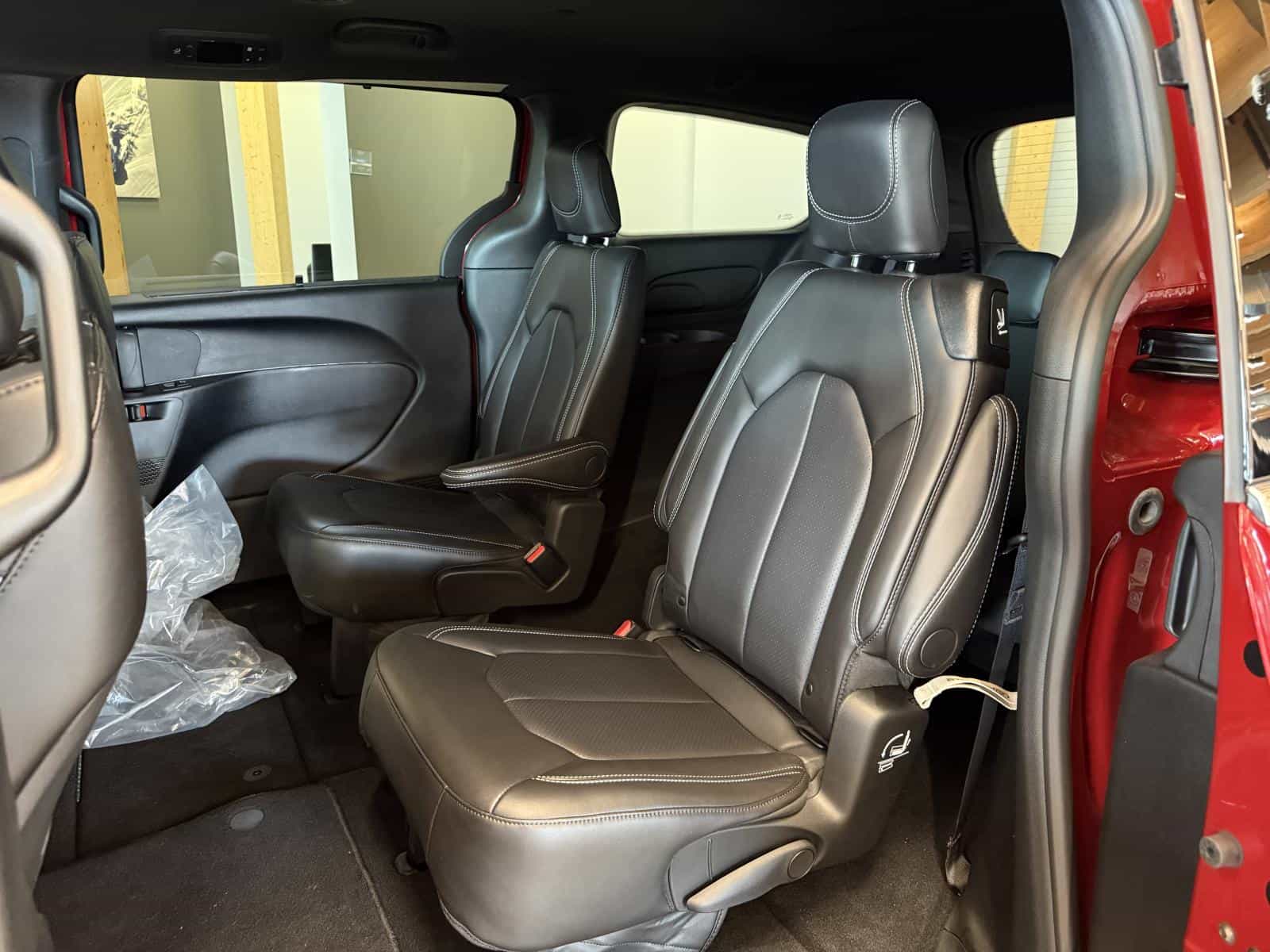 Image 7 Chrysler Grand Caravan SXT 2026