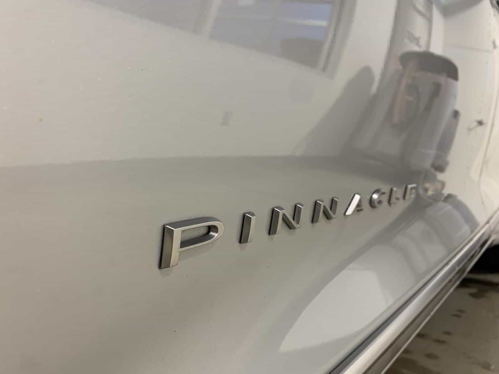 2024 Chrysler Pacifica Pinnacle PHEV - Image 7