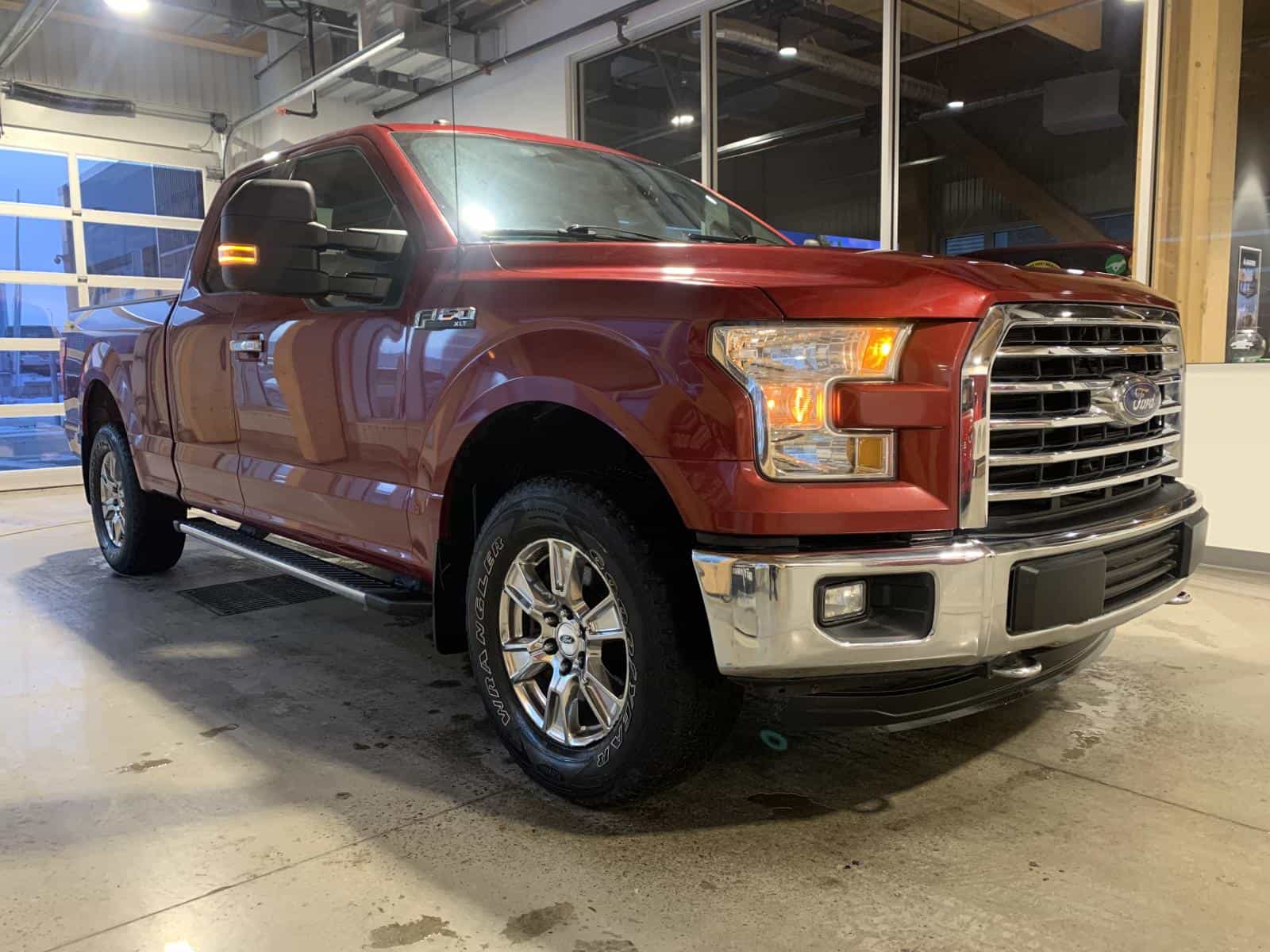 2015 Ford F150 F-150 XLT - Image 4