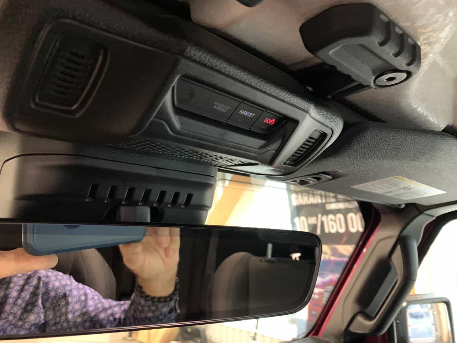 2024 Jeep Gladiator Sport Willys - Image 26