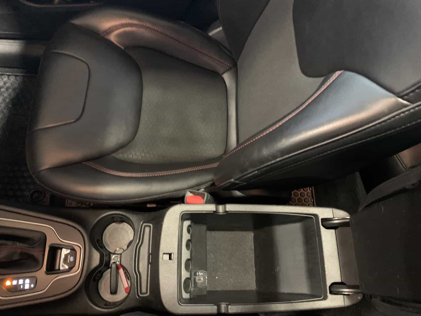 2021 Jeep CHEROKEE TRAILHAWK Trailhawk - Image 33