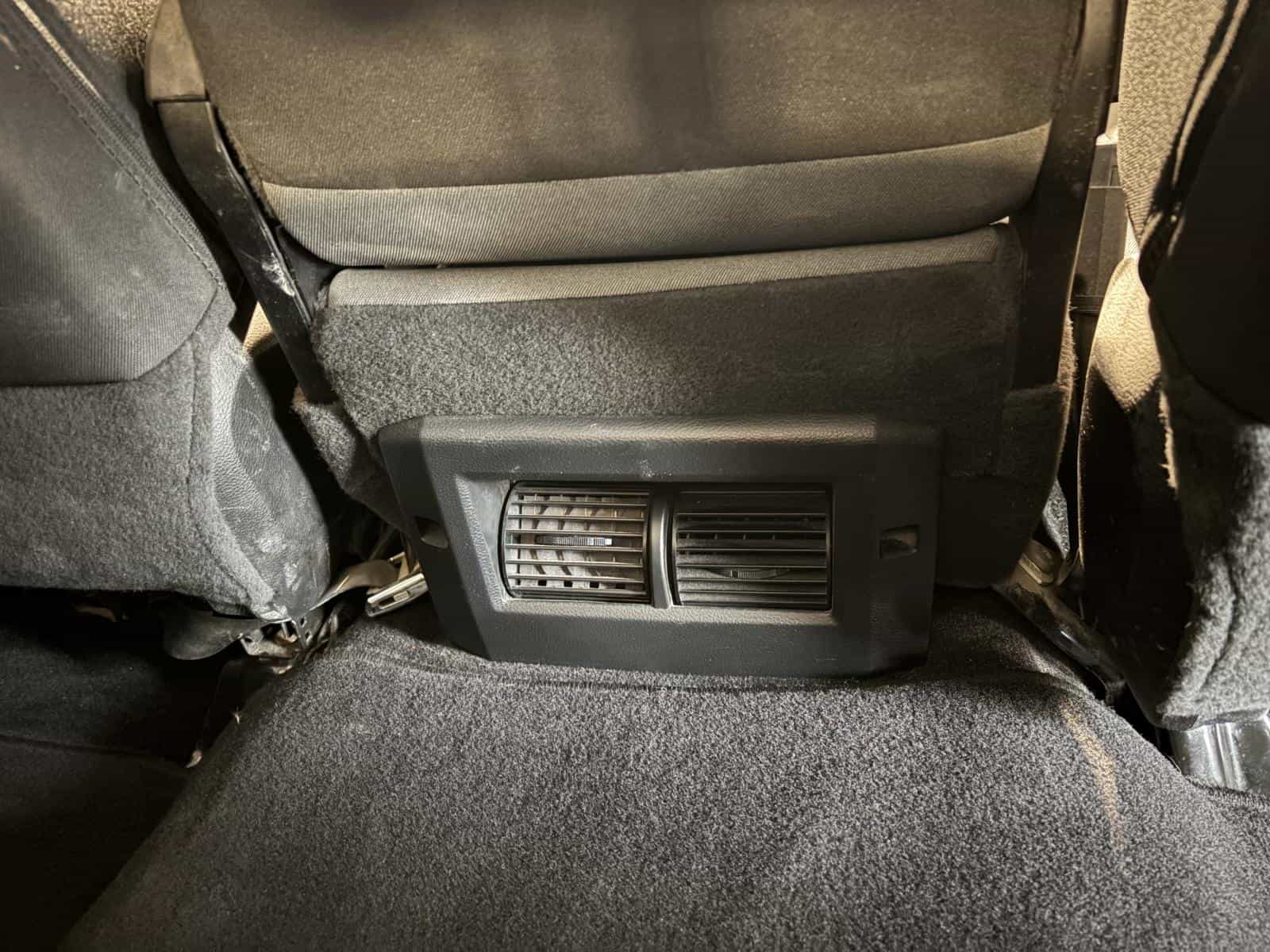 2022 RAM 1500 Classic SLT - Image 10