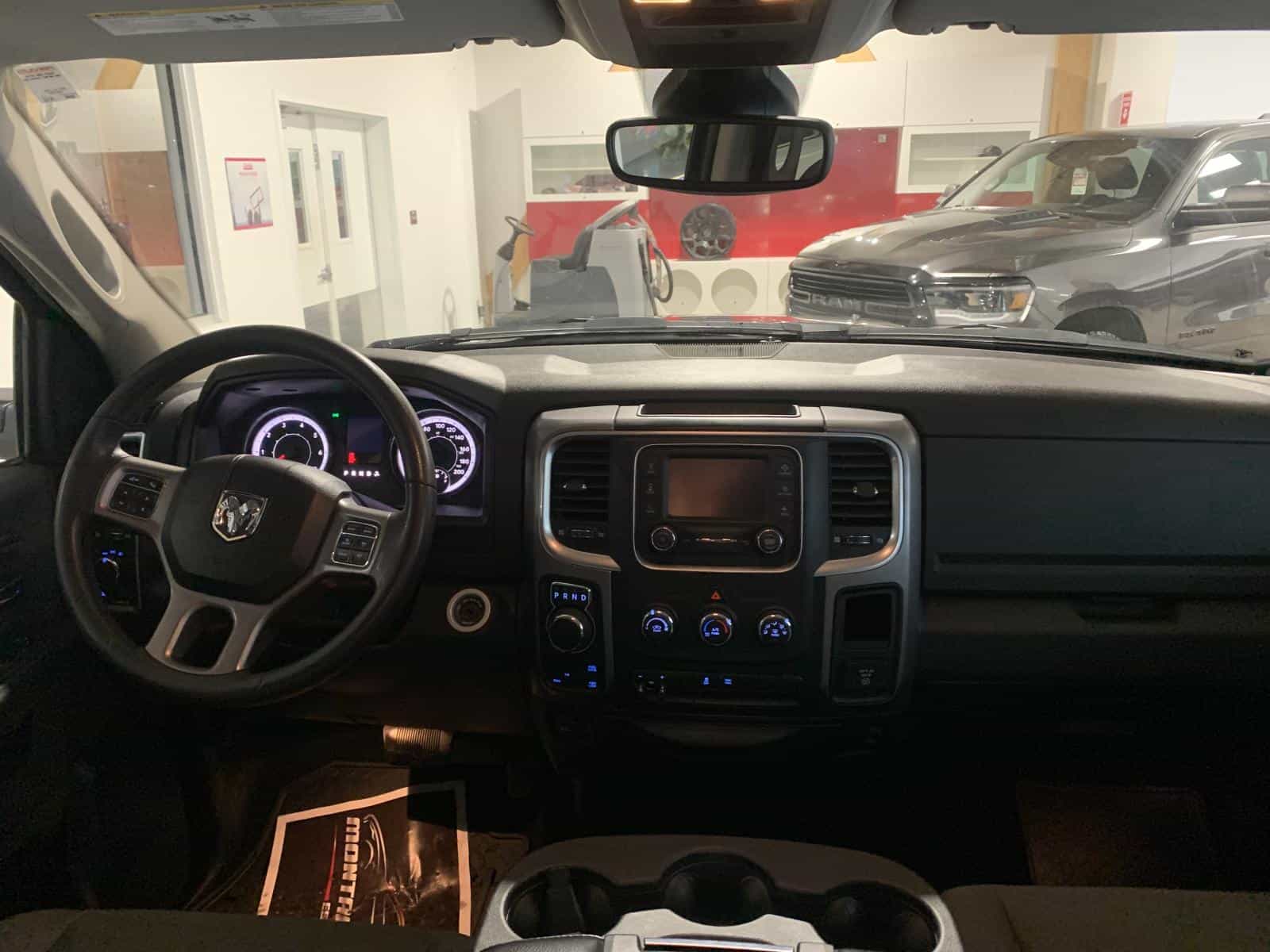 2023 RAM 1500 Classic SLT - Image 11