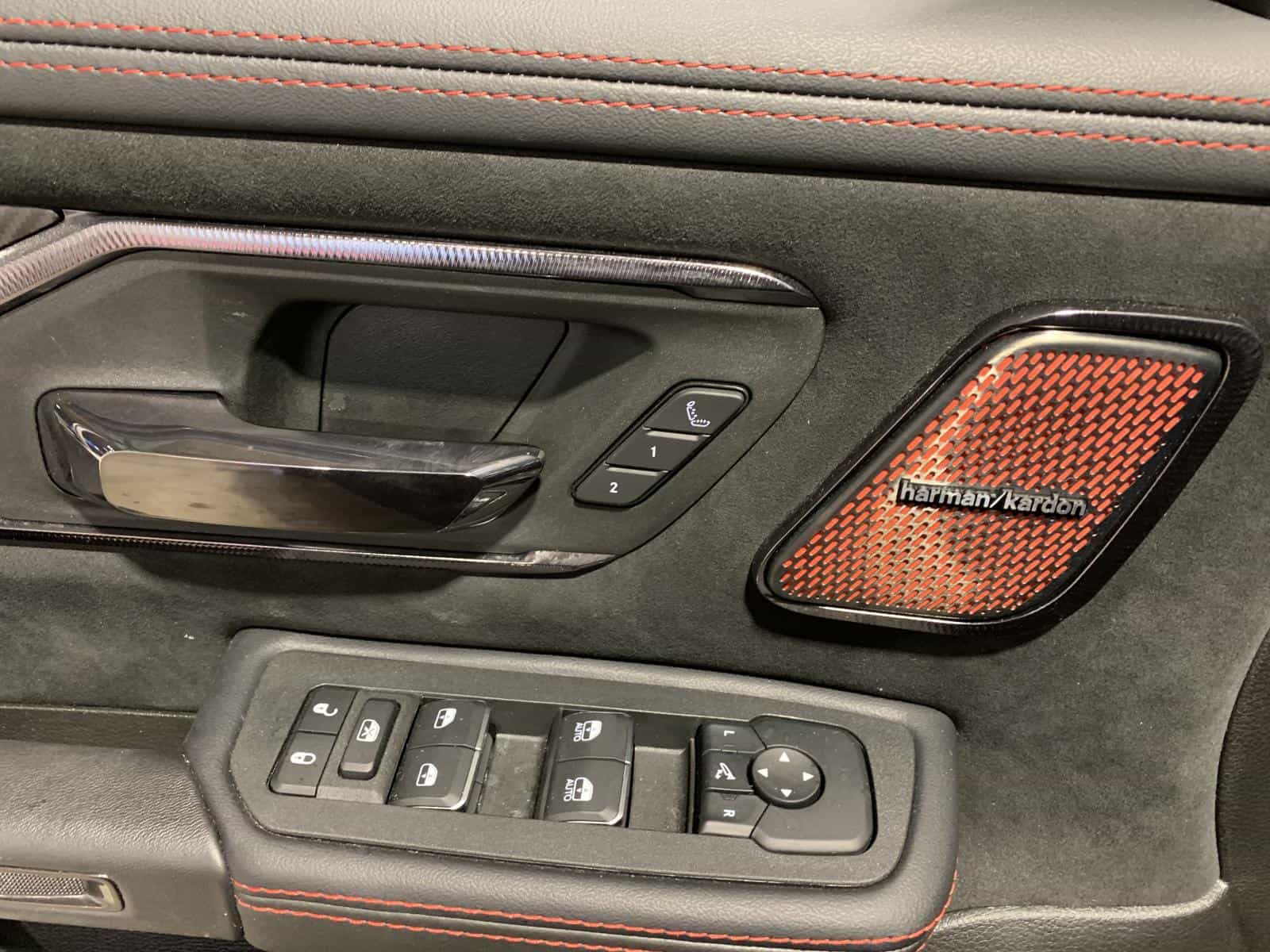 2025 RAM 1500 RHO - Image 25