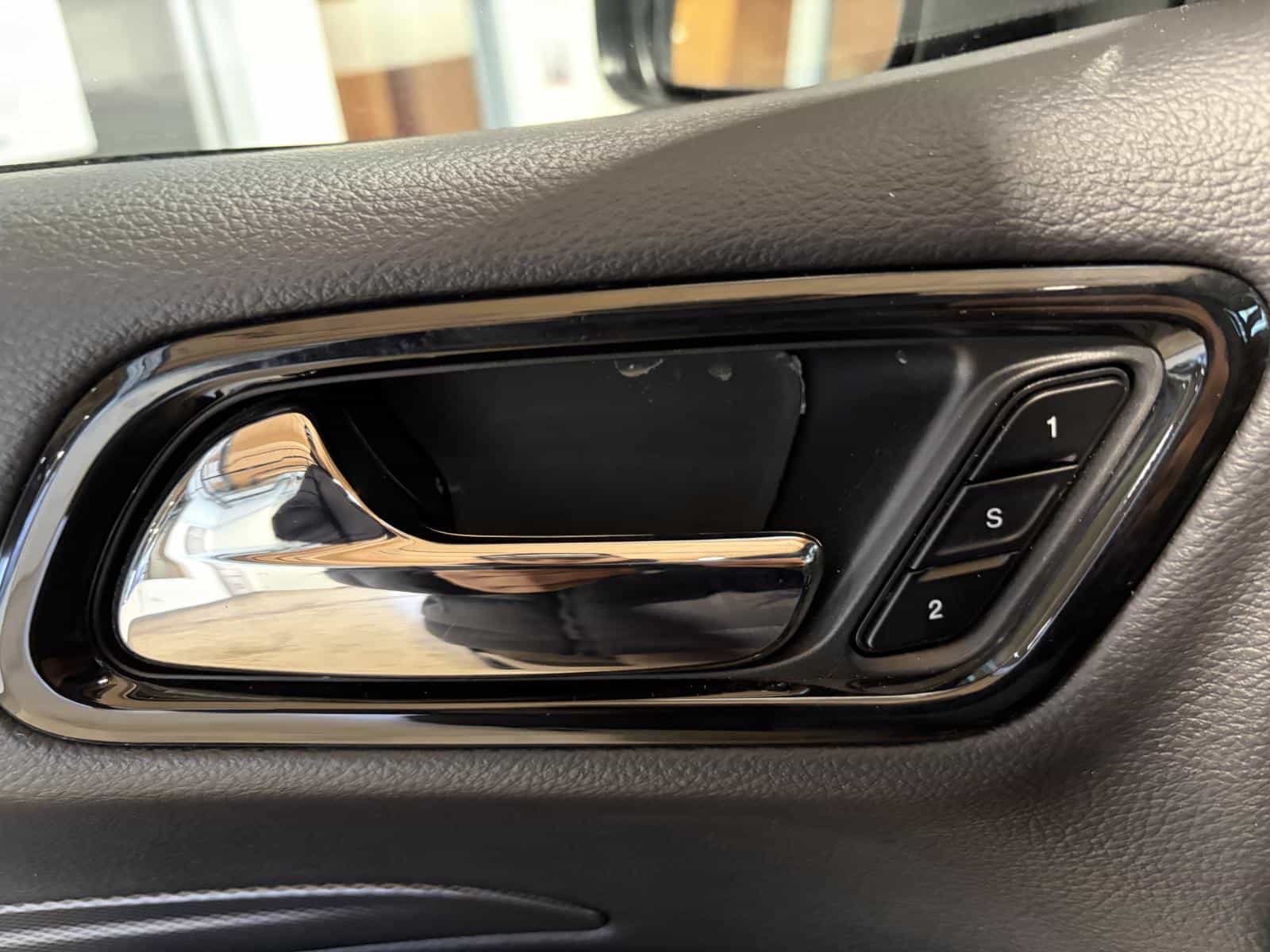 2025 Dodge Durango R/T - Image 18