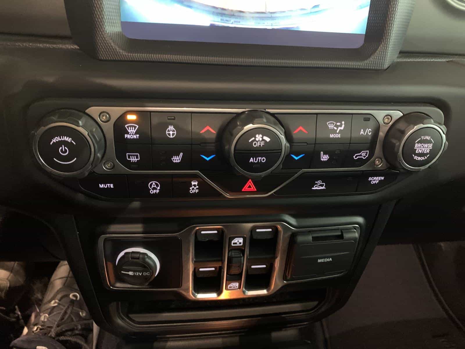 2021 Jeep WRANGLER UNLIMITED SAHARA Unlimited Sahara - Image 12