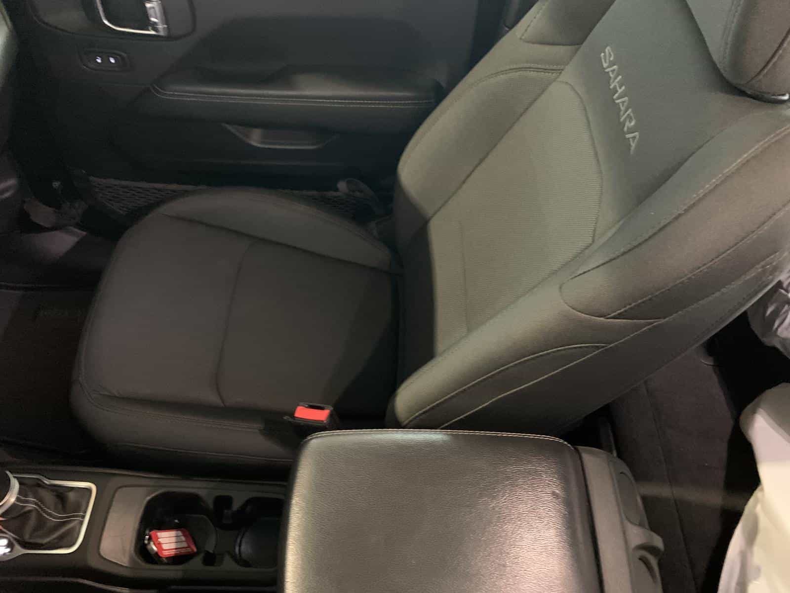 2021 Jeep WRANGLER UNLIMITED SAHARA Unlimited Sahara - Image 20