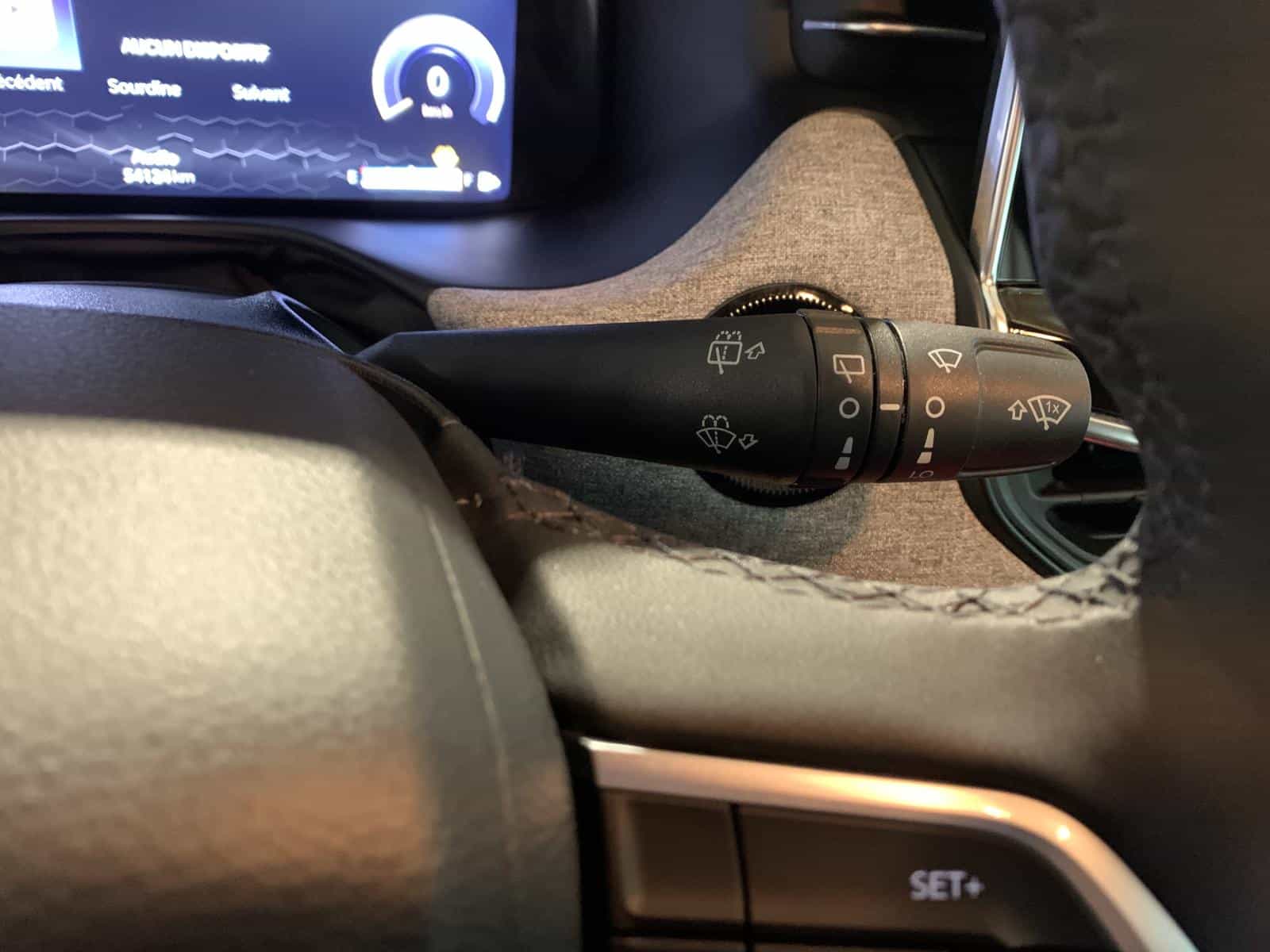 2023 Jeep Compass North - Image 20