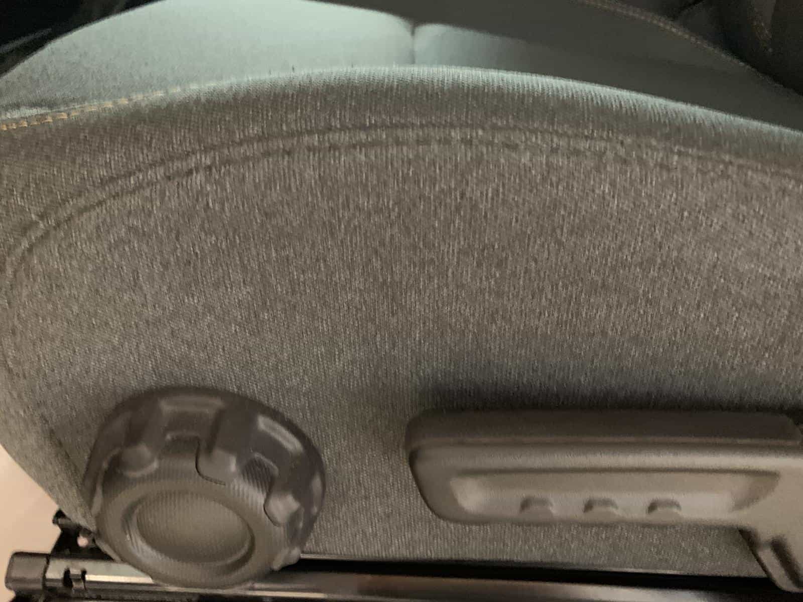 2025 Jeep Wrangler Sahara 4XE - Image 13