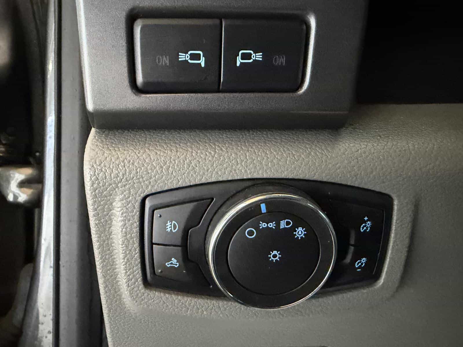 2018 Ford F150 F-150 - Image 16