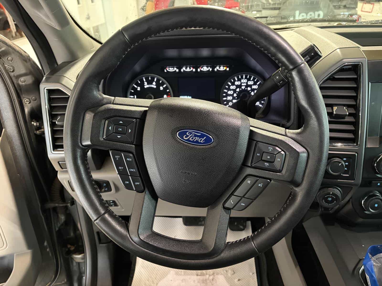 2018 Ford F150 F-150 - Image 19