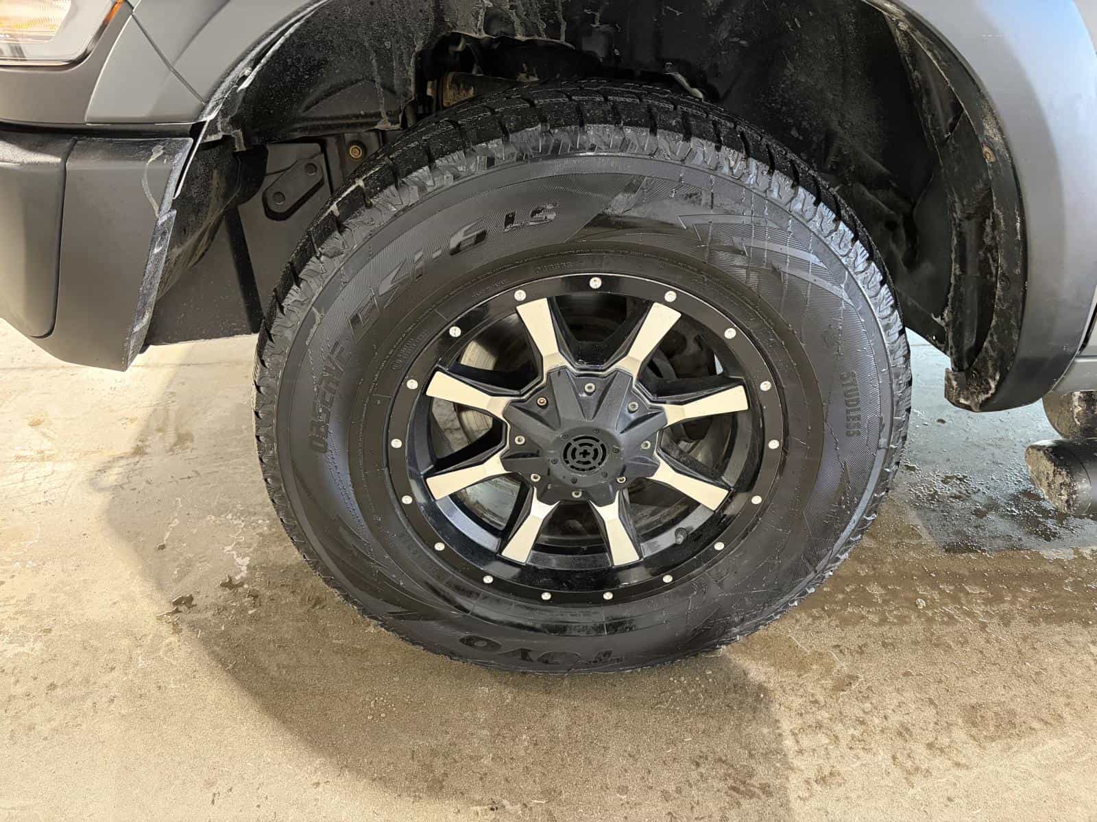 2022 RAM 1500 CLASSIC SLT Warlock - Image 7