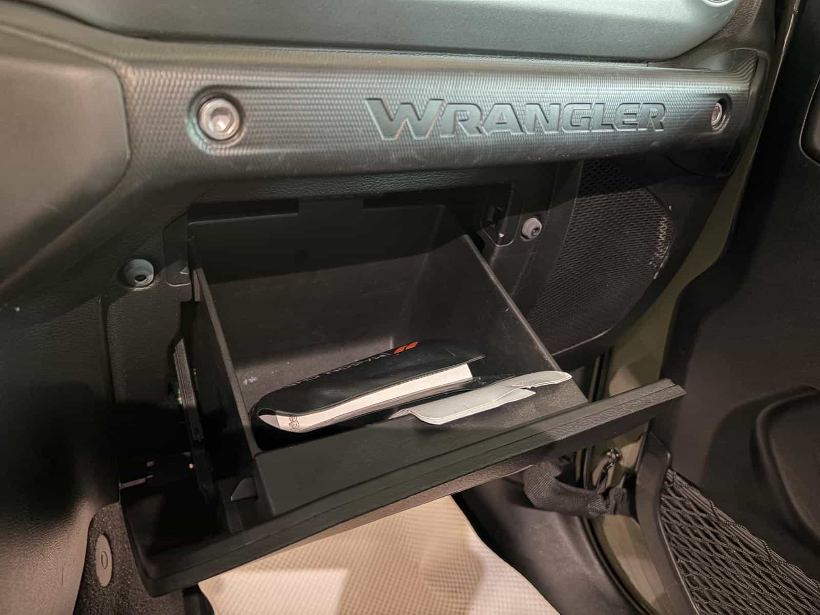 2021 Jeep Wrangler Sport - Image 21