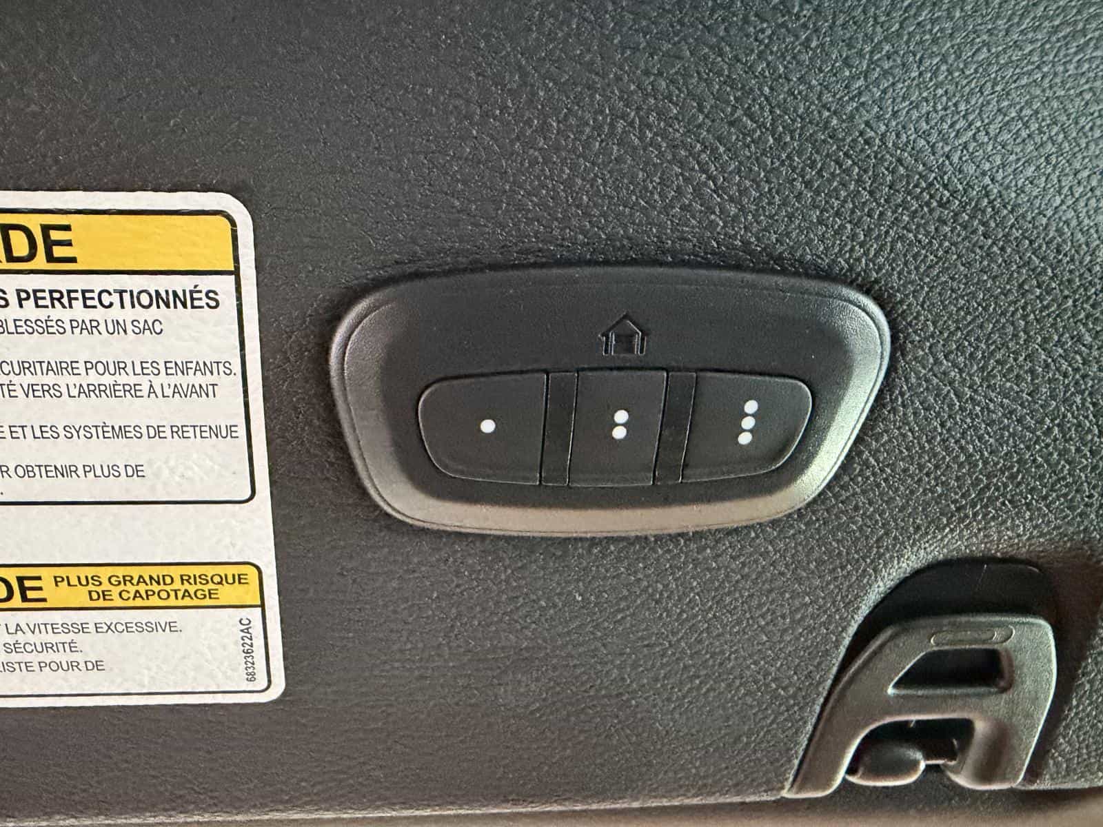 2021 Jeep Wrangler Unlimited Sahara - Image 24