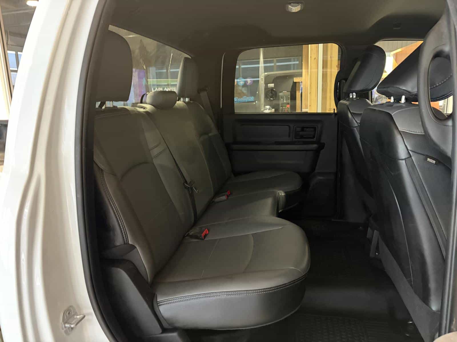 2023 RAM 2500 Tradesman - Image 10