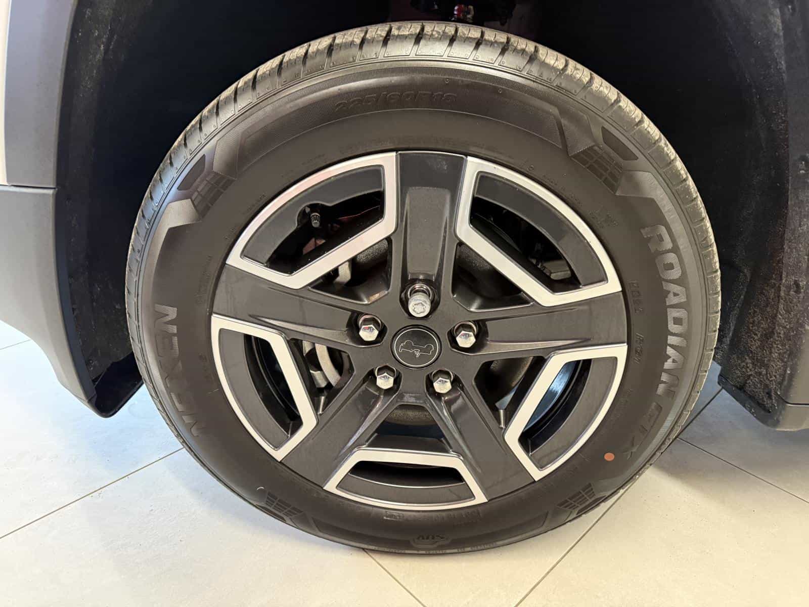 Image 7 Jeep Cherokee Laredo 2026