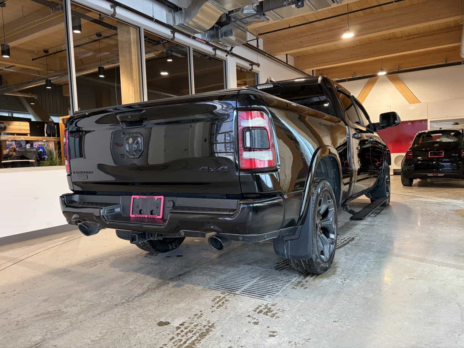 2023 RAM 1500 Limited - Image 6