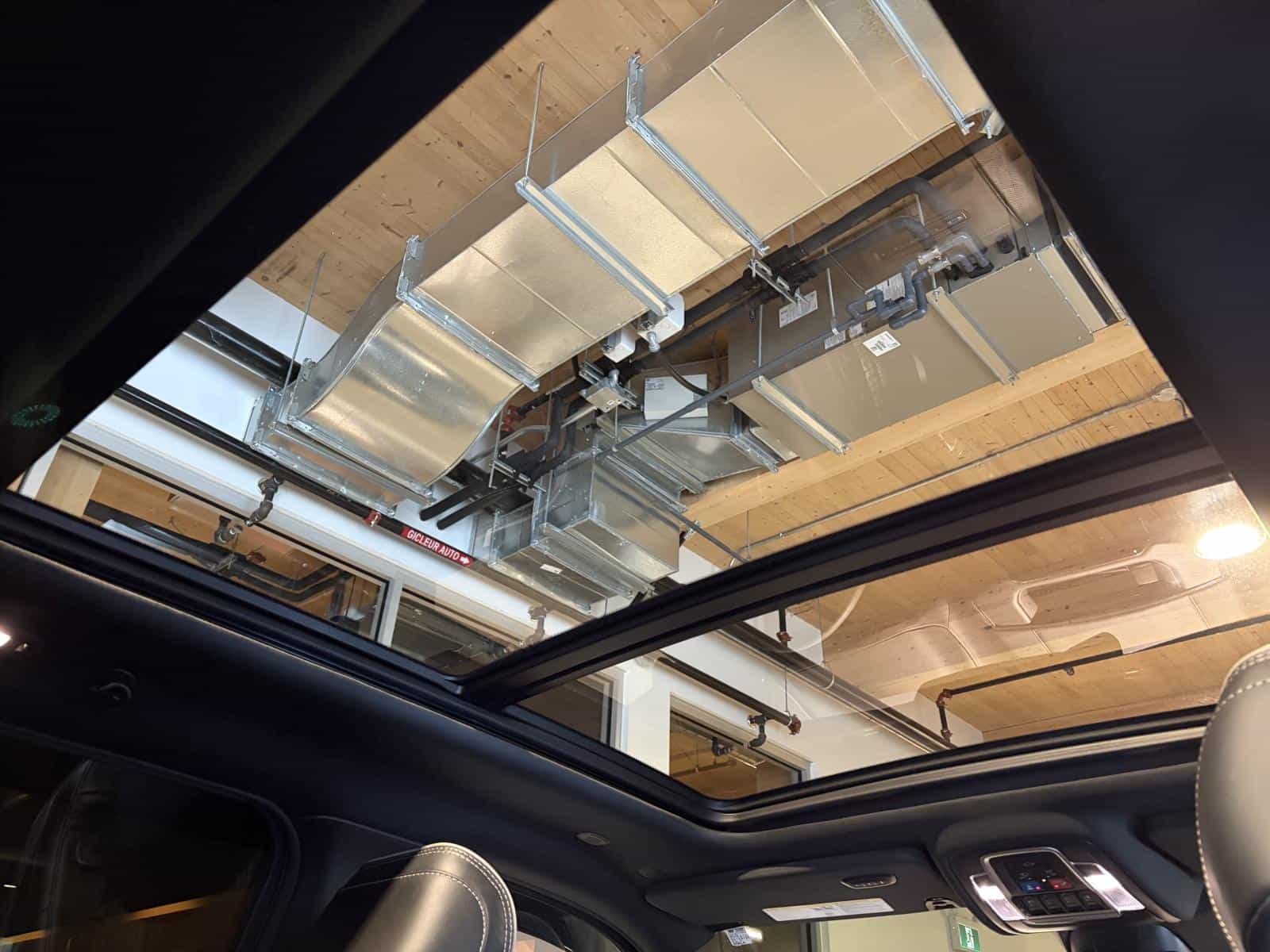 2023 RAM 1500 Limited - Image 12