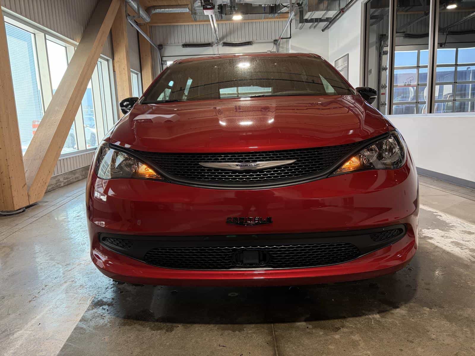 2026 Chrysler Grand Caravan SXT - Image 6