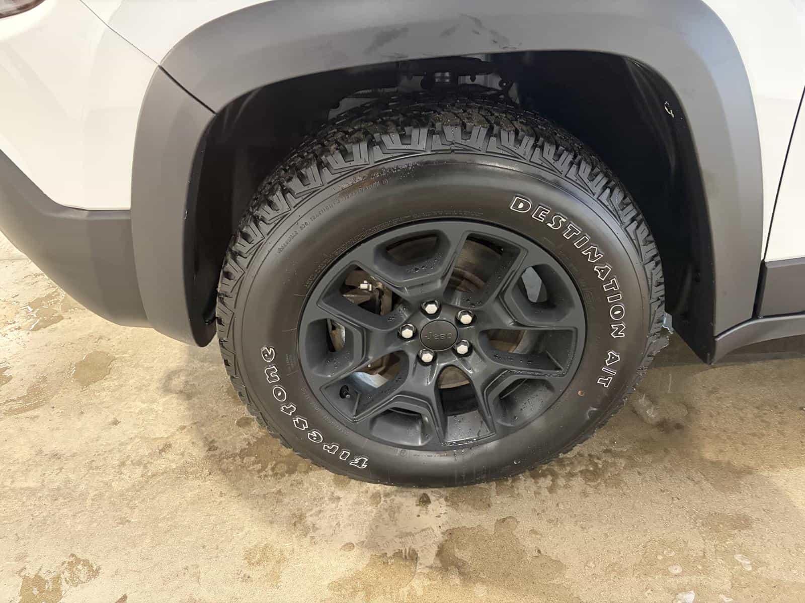 2022 Jeep CHEROKEE TRAILHAWK Trailhawk - Image 7