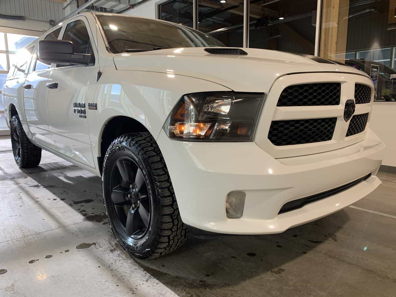 2019 RAM 1500 Classic Express - Image 5