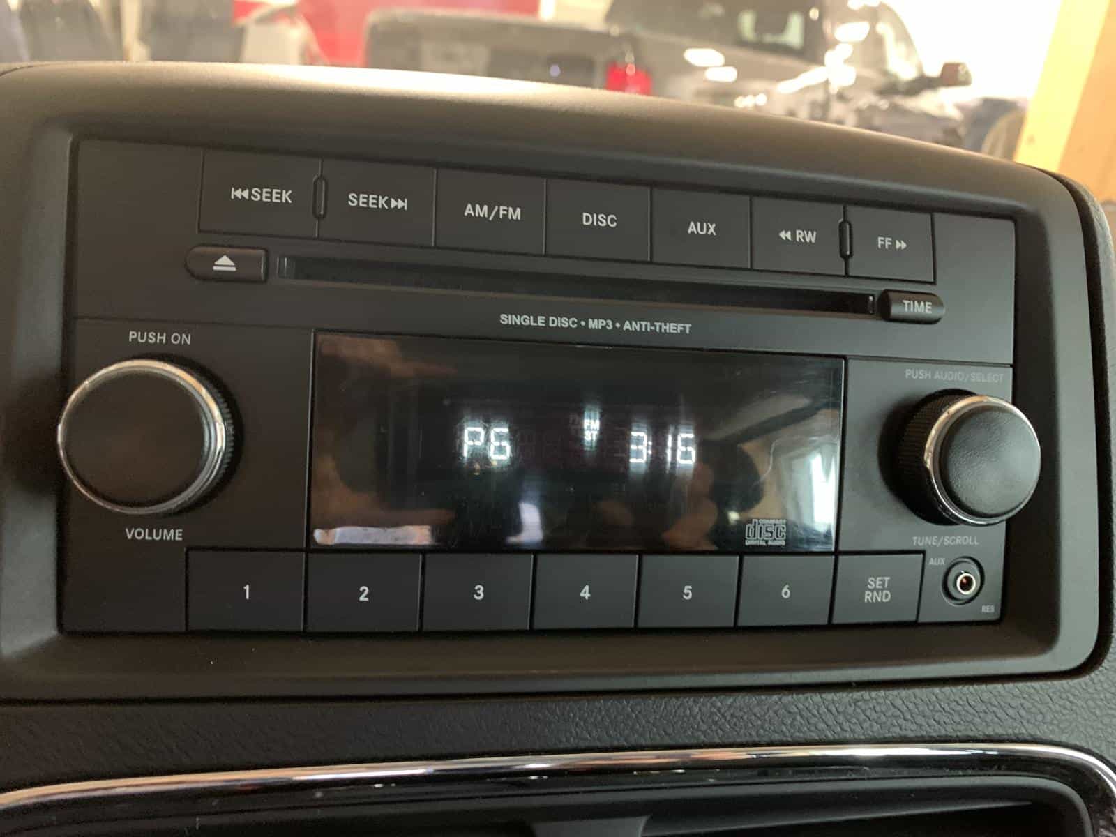 2016 Dodge Grand Caravan Canada Value Package - Image 13