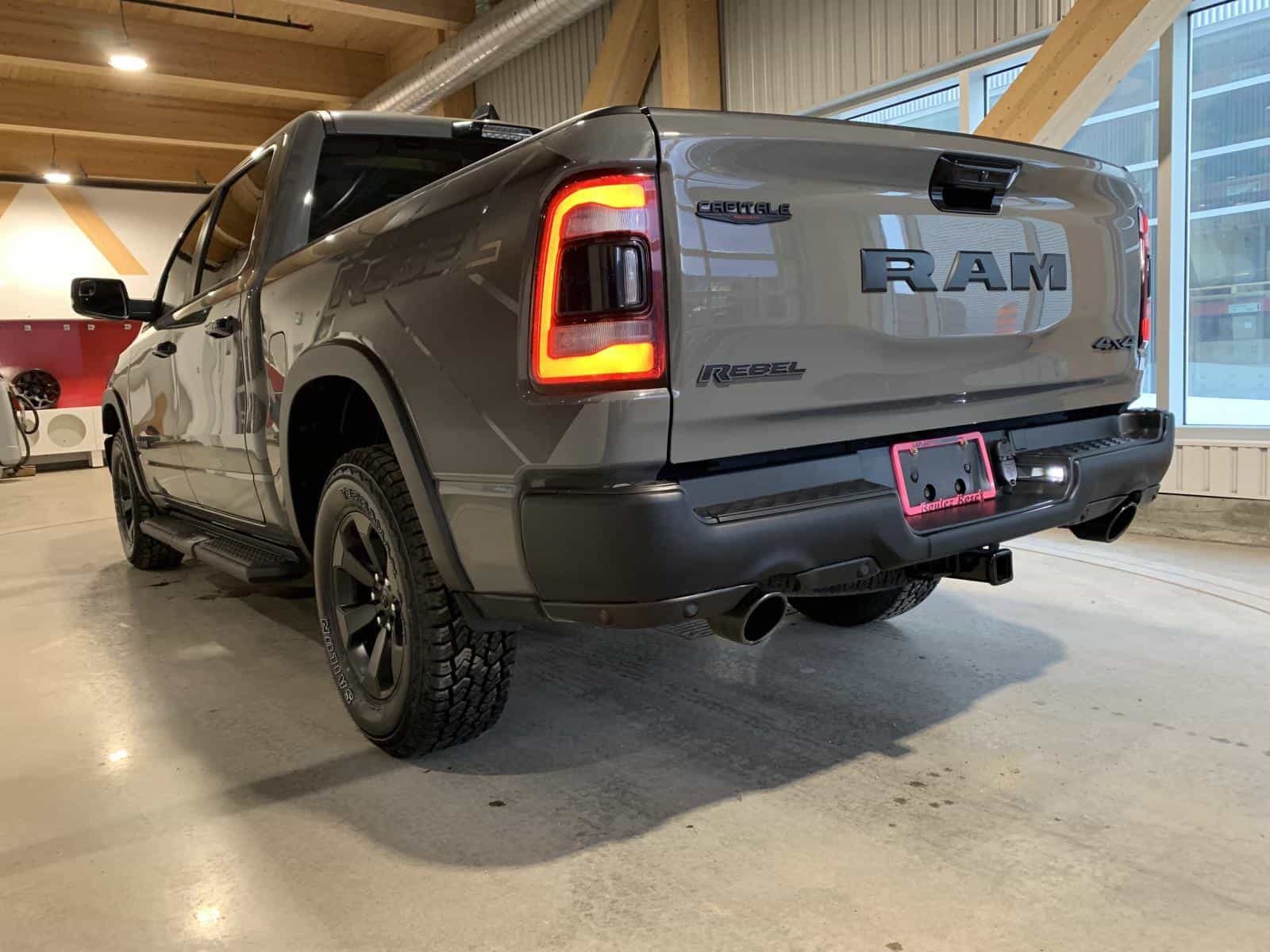 Image 2 RAM 1500 REBEL Rebel 2023