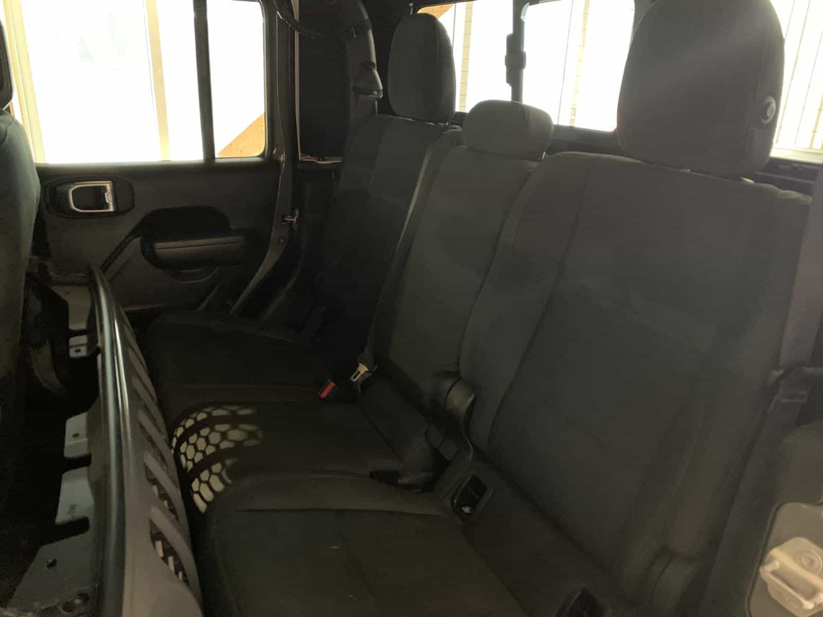 2022 Jeep Gladiator Sport S - Image 13