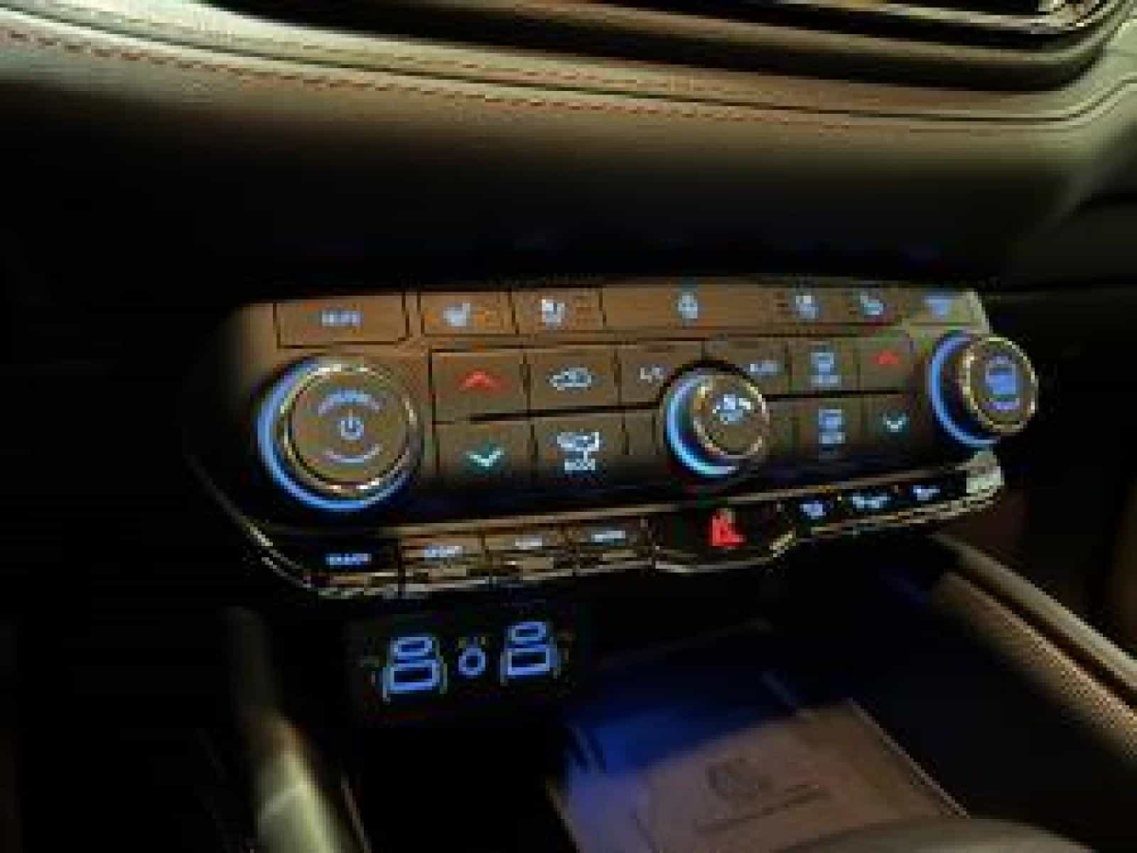 2021 Dodge Durango R/T - Image 11