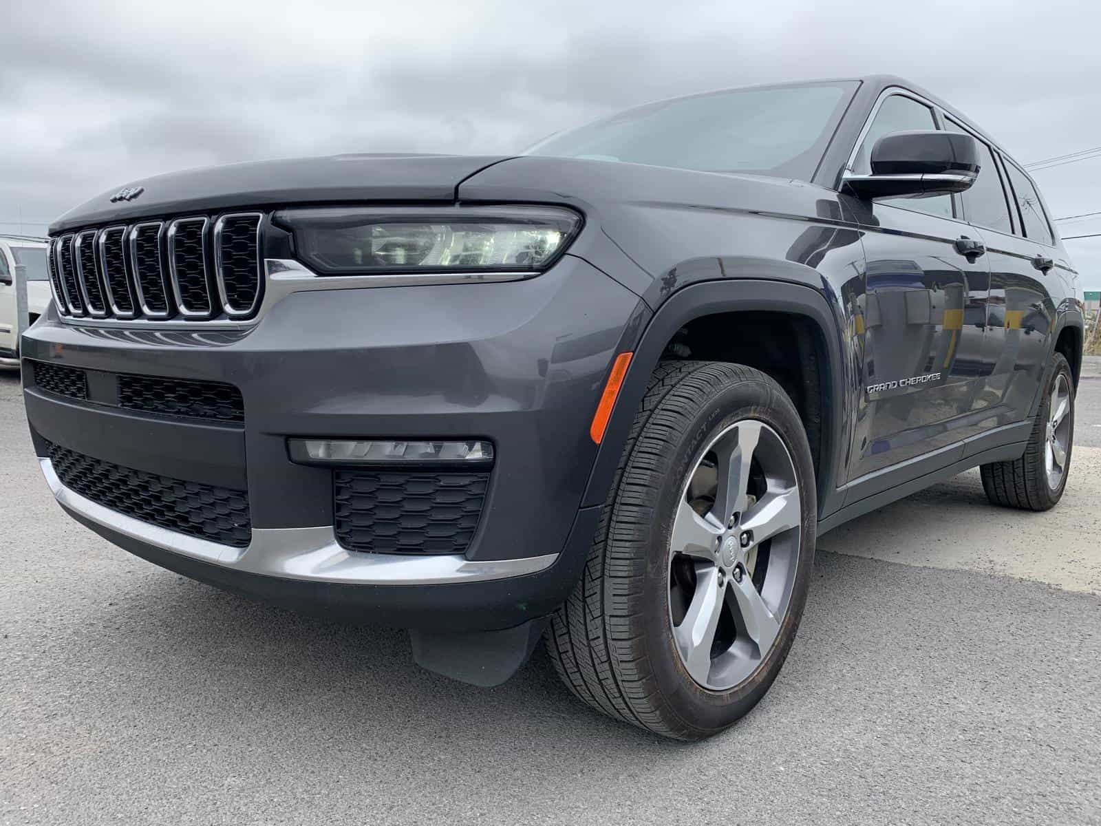 Image 1 Jeep Grand Cherokee L Limited 2021