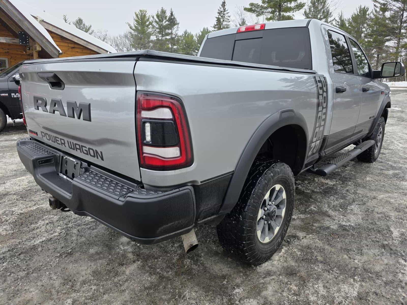 2020 RAM 2500 Powerwagon - Image 6