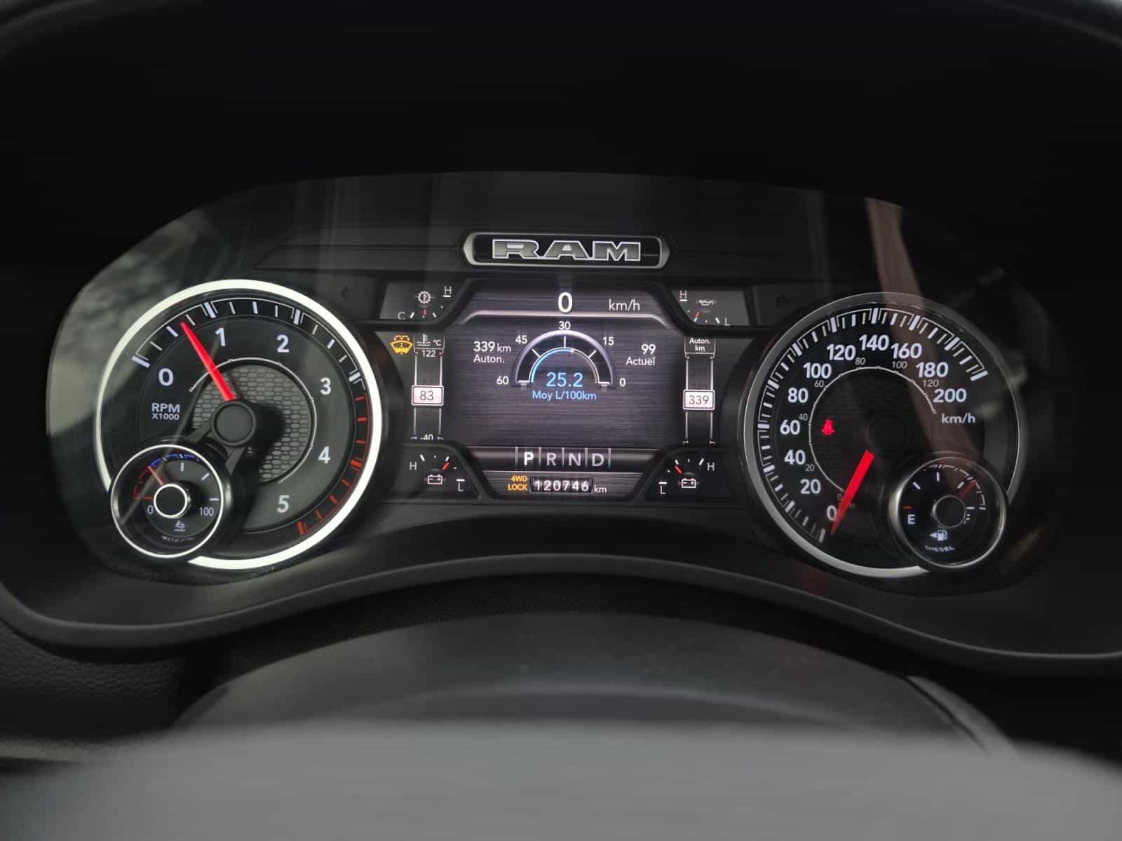 2020 RAM 3500 Laramie - Image 18