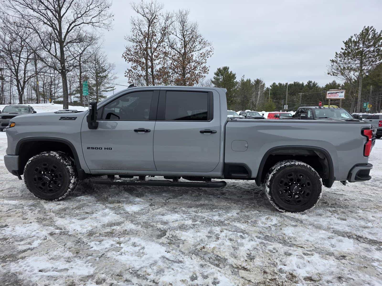 2024 Chevrolet Silverado 2500 LT - Image 8