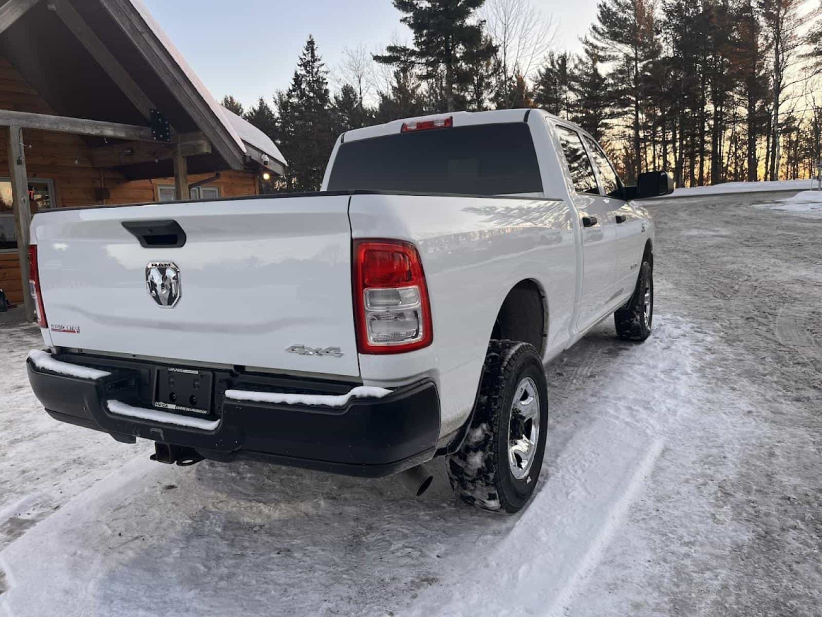 2022 RAM 2500 Tradesman - Image 8