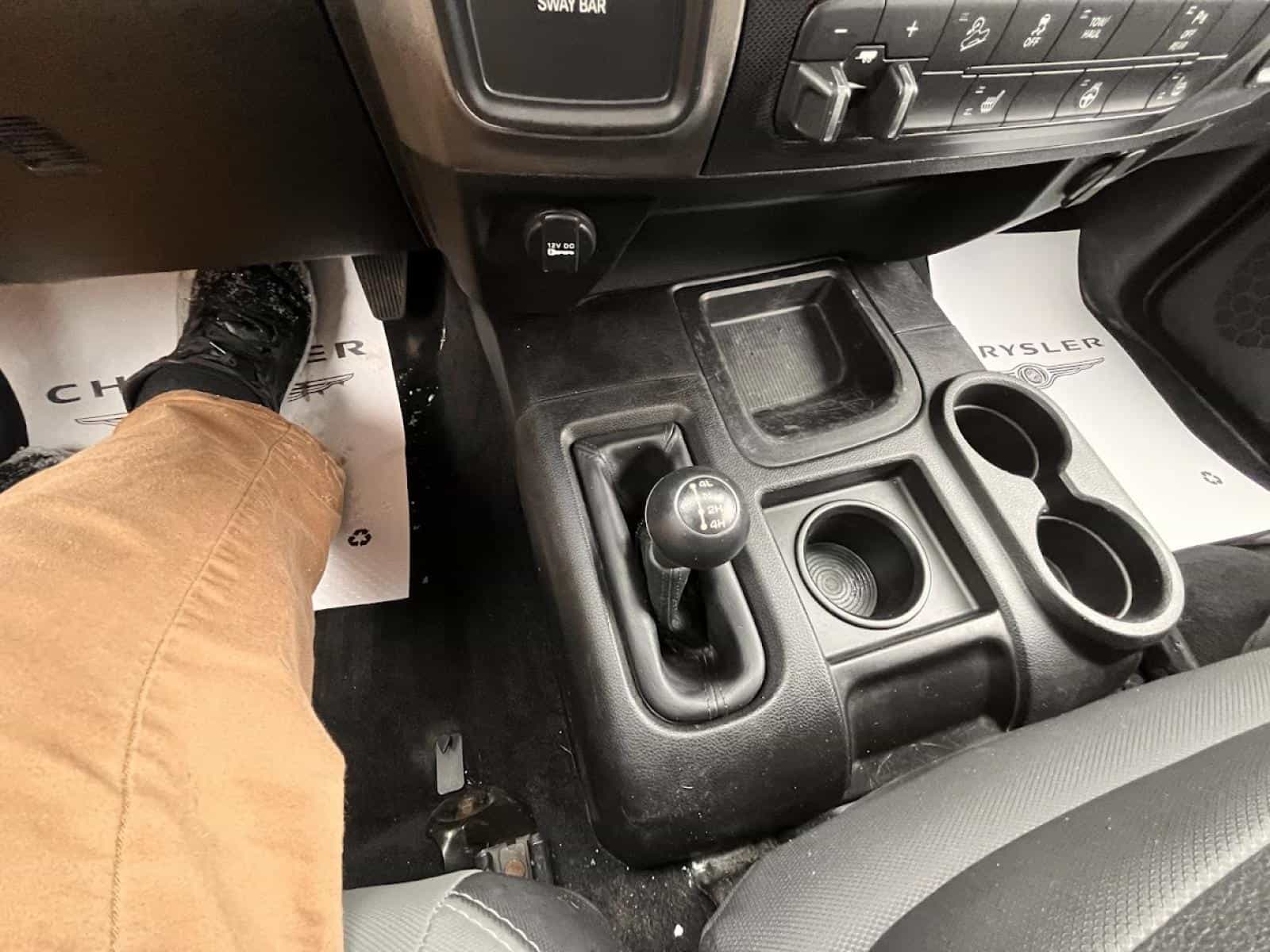 2018 RAM 2500 Power Wagon - Image 24