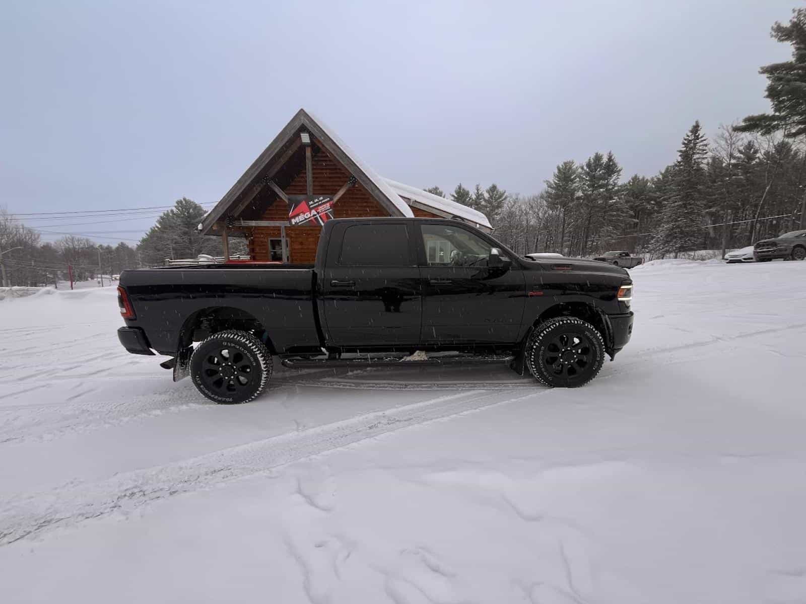 2022 RAM 2500 Big Horn - Image 5