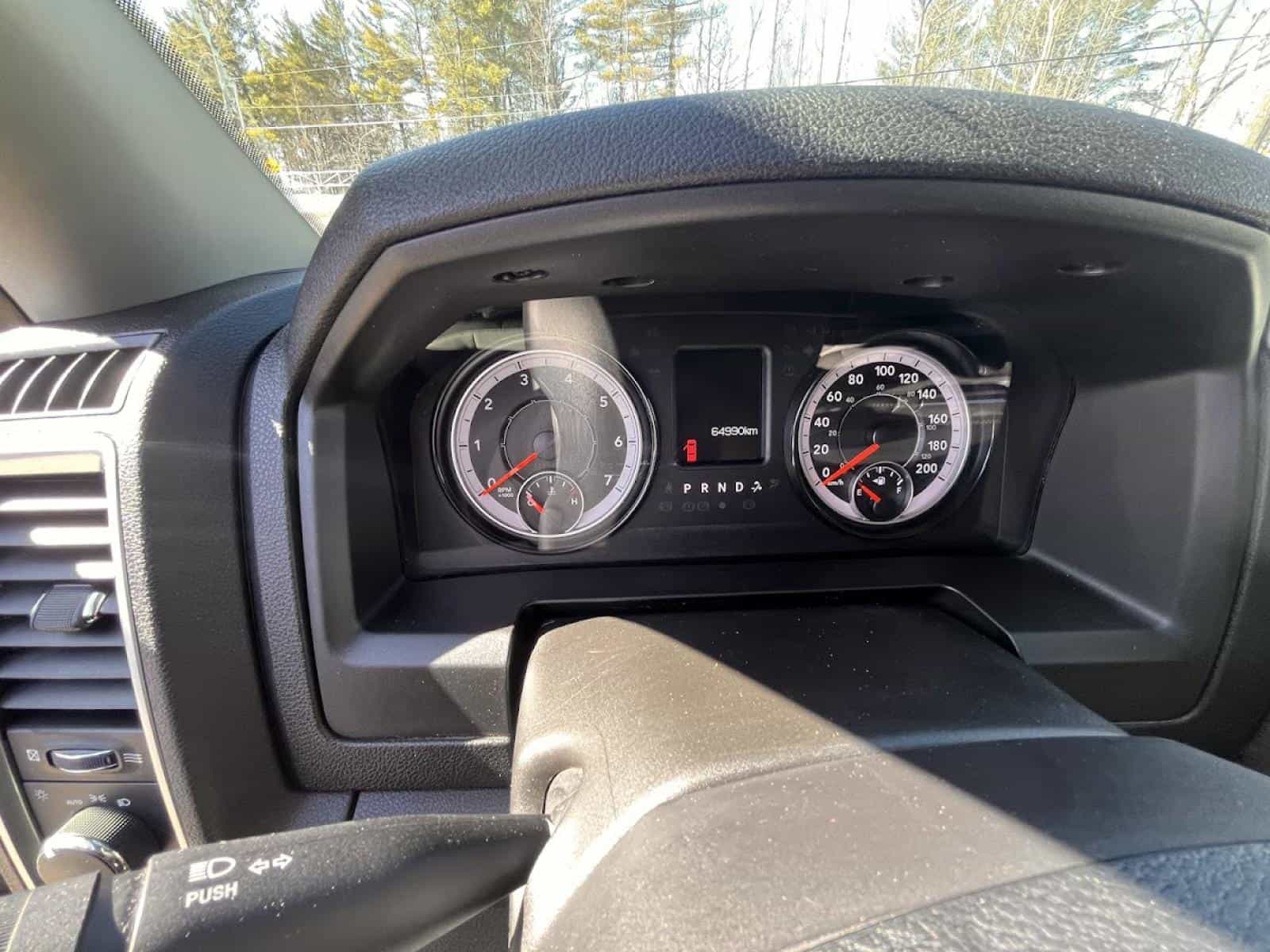 Image 21 RAM 1500 SLT 2023