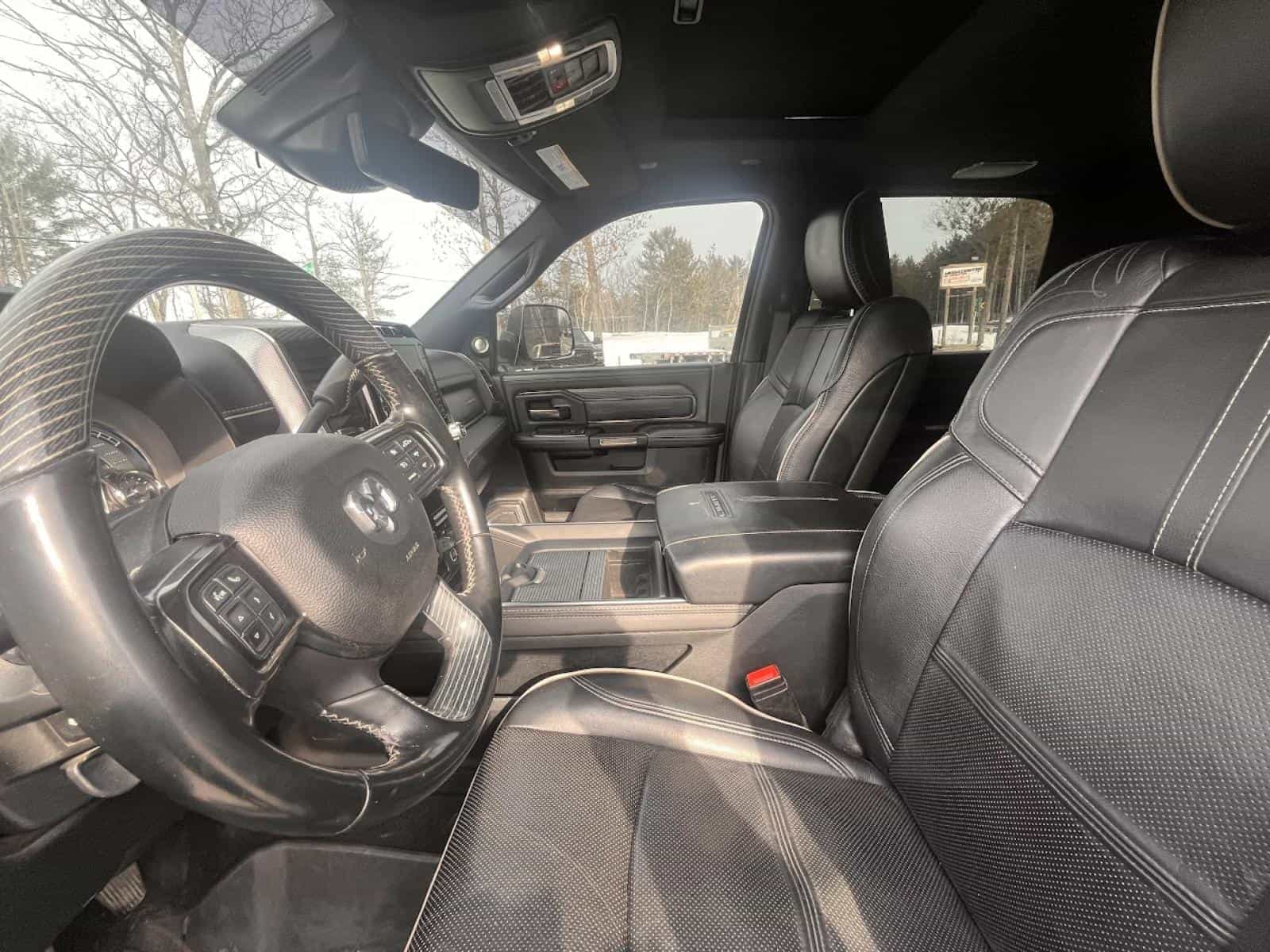 2021 RAM 3500 Limited - Image 17