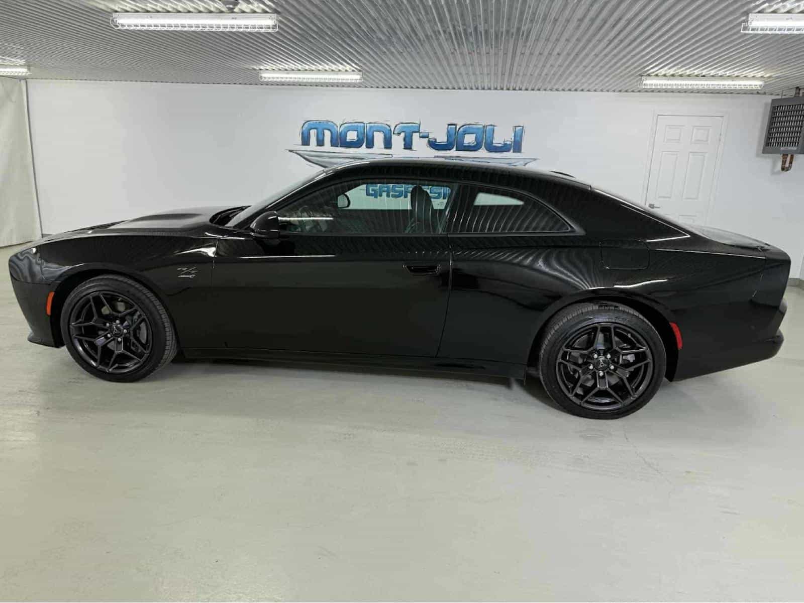 2024 Dodge Charger Daytona EV R/T - Image 5