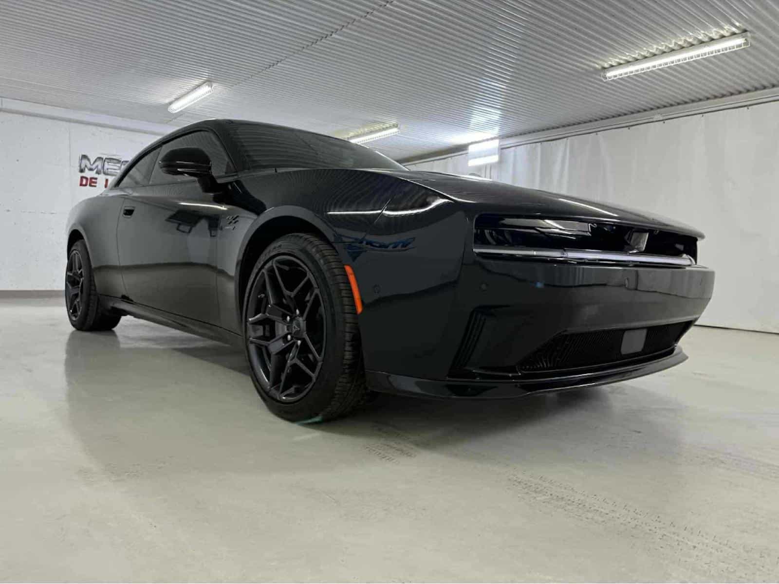 2024 Dodge Charger Daytona EV R/T - Image 4