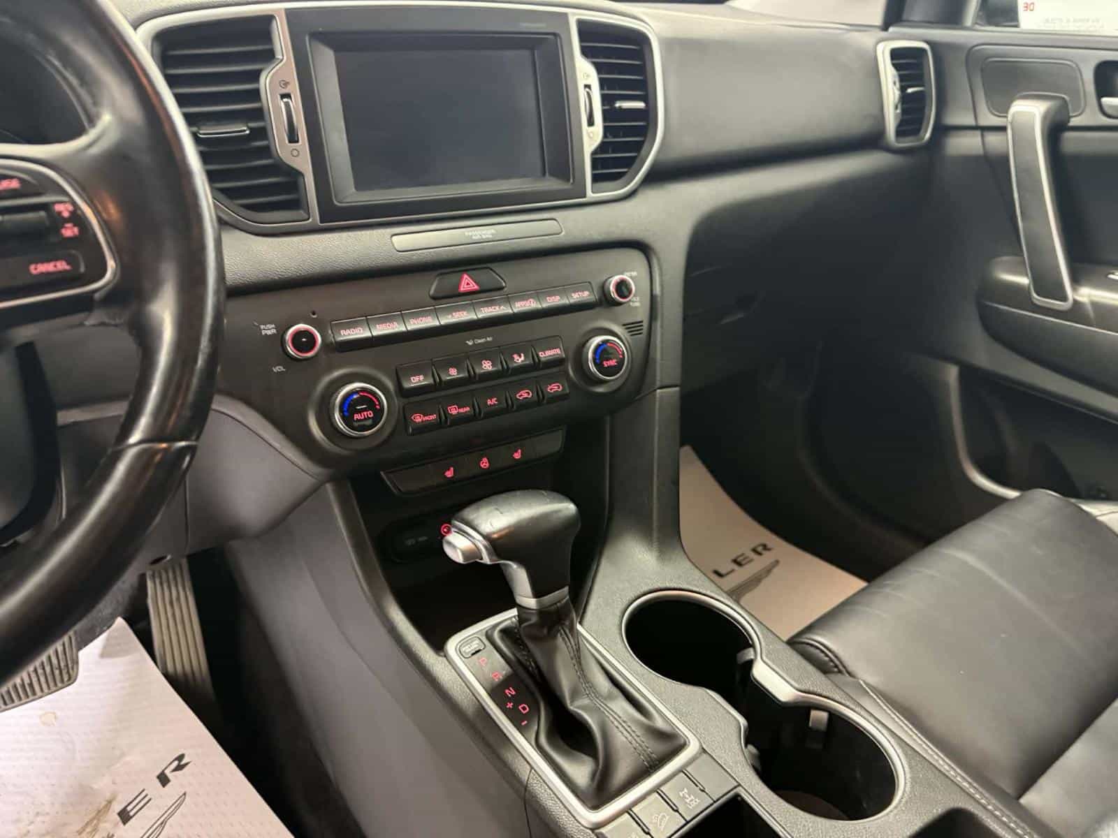 2017 Kia SPORTAGE EX EX - Image 12