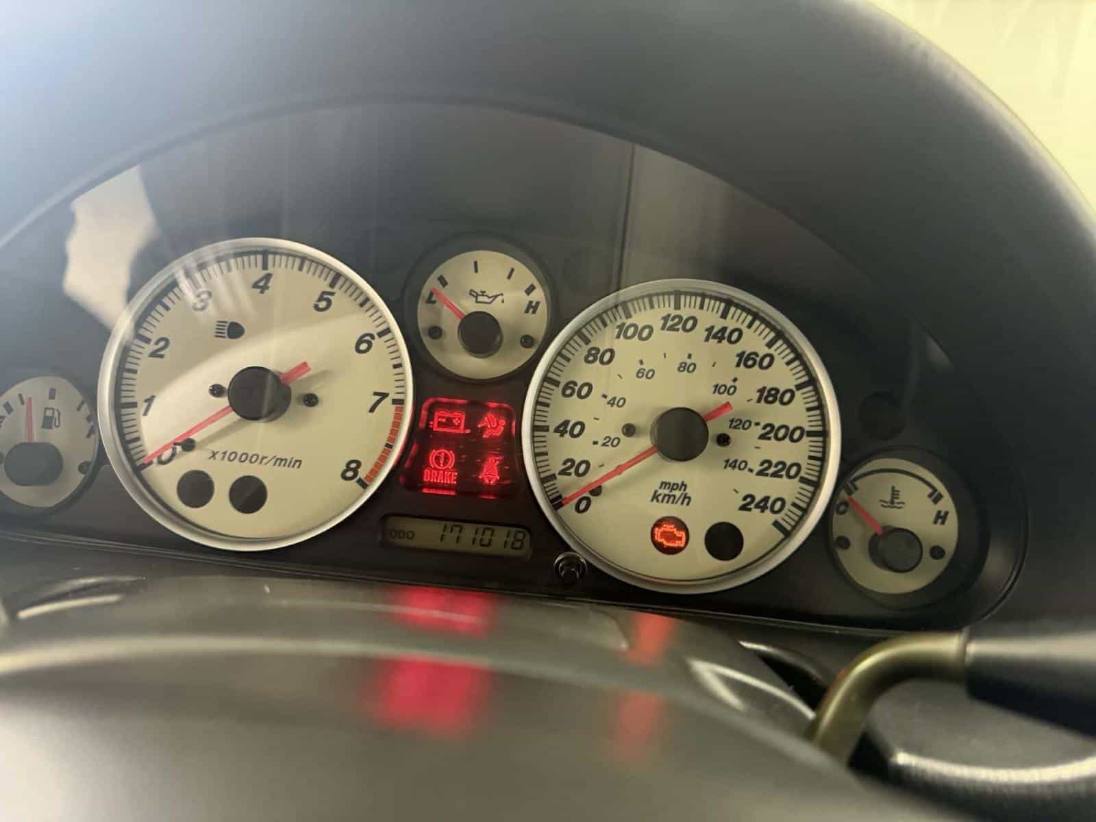 2004 Mazda Miata GX - Image 12