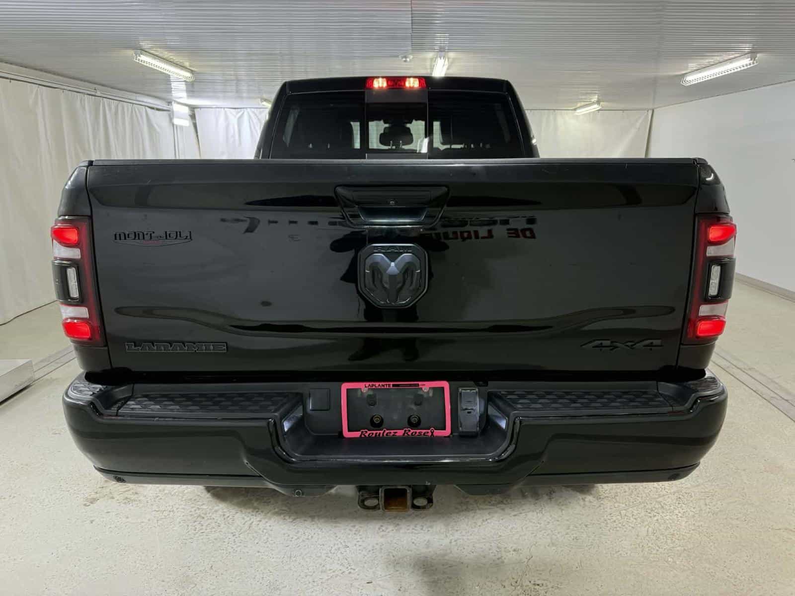 2023 RAM 2500 Laramie - Image 4
